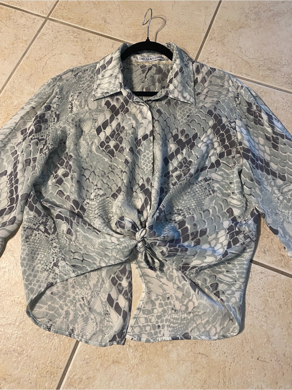 Vintage 100% Silk Snake-Print  Button Down Shirt in mint with gray colors